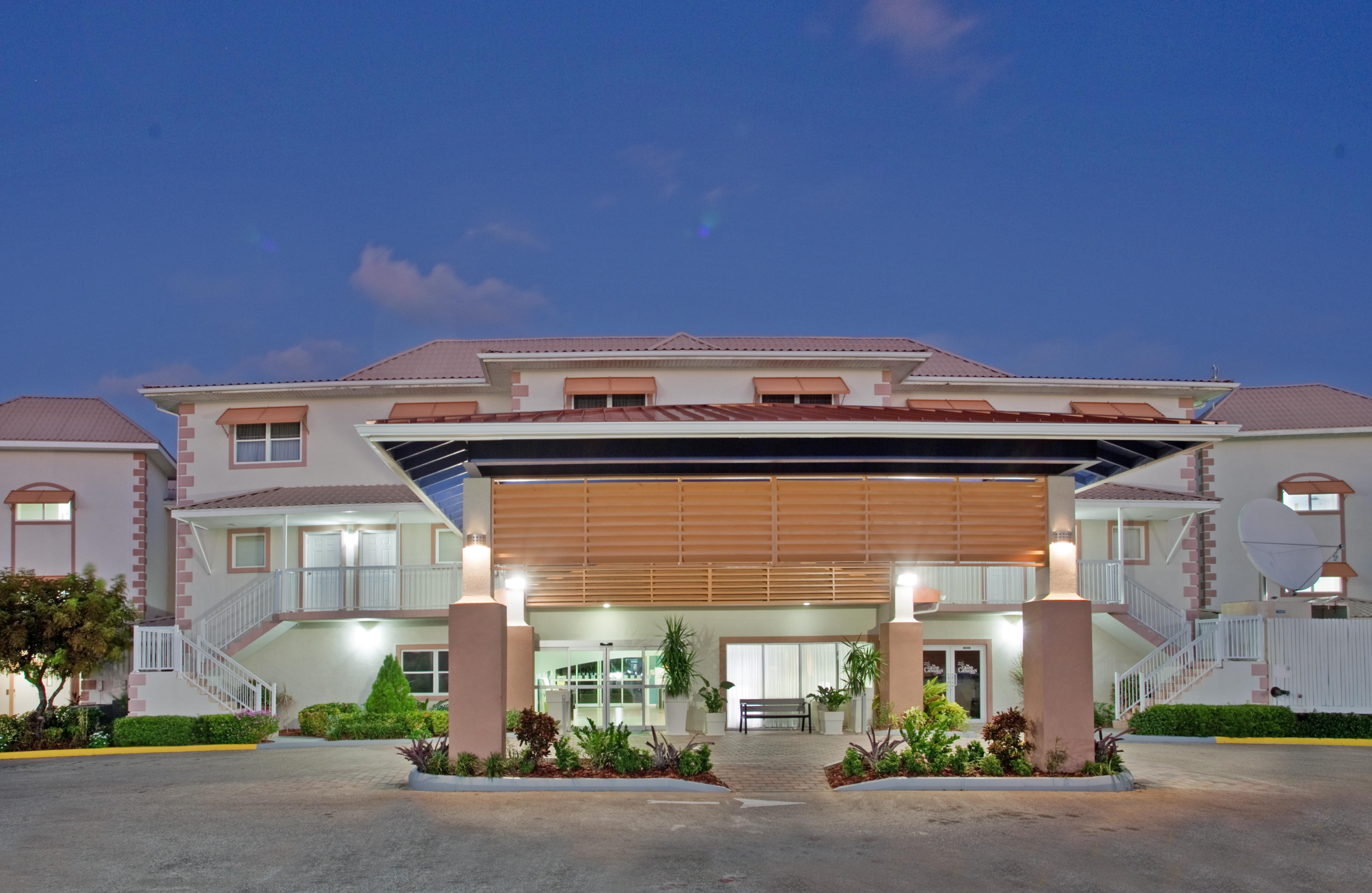 The Grand Caymanian Resort George Town Esterno foto