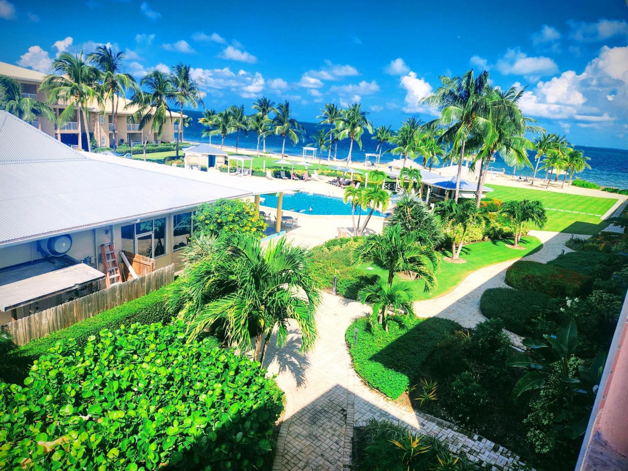 The Grand Caymanian Resort George Town Esterno foto