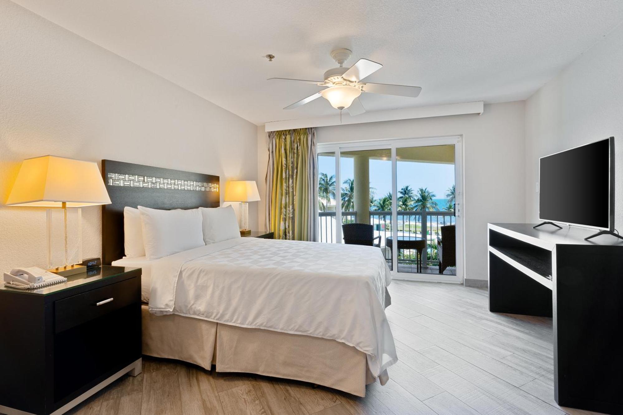 The Grand Caymanian Resort George Town Esterno foto