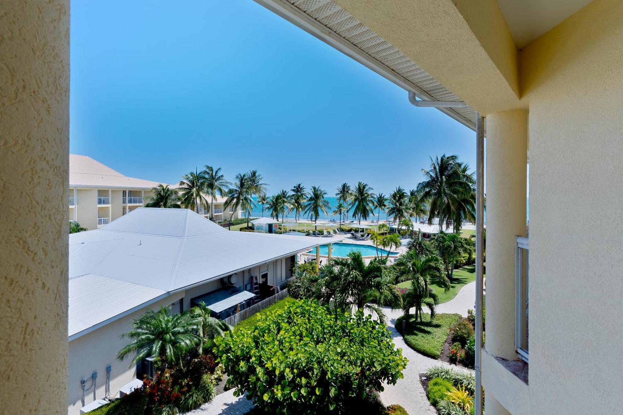 The Grand Caymanian Resort George Town Esterno foto